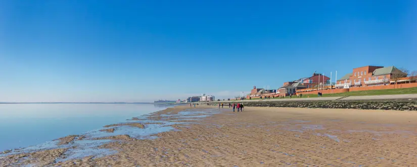 Einziger Südstrand an der Nordseeküste in Wilhelmshaven 